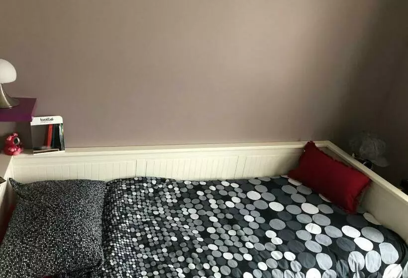 Aamiaismajoitus (B&B) Lily S Rooms