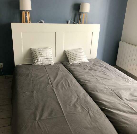 مبيت وإفطار Lily S Rooms