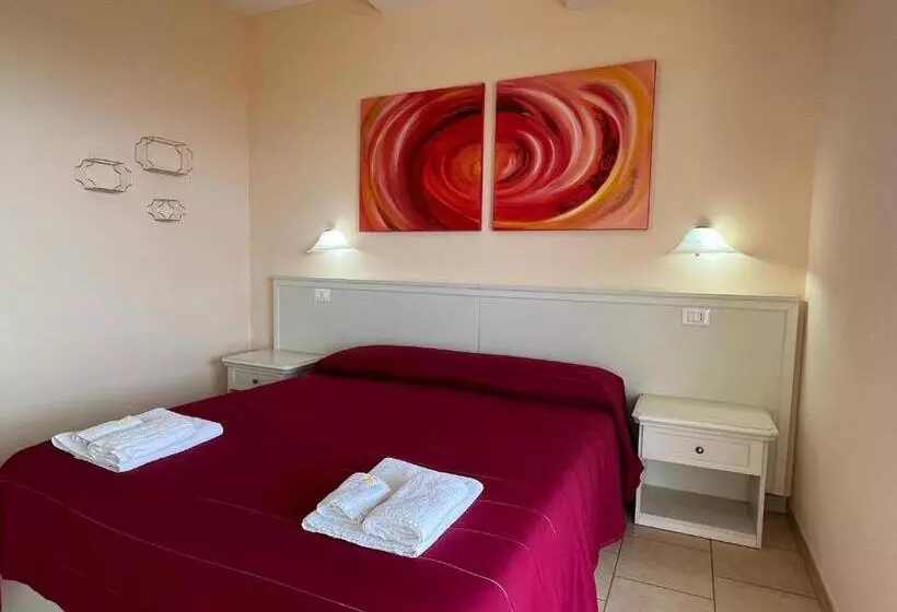 پانسیون Residenza Domus Aurea Tropea Vista Mare