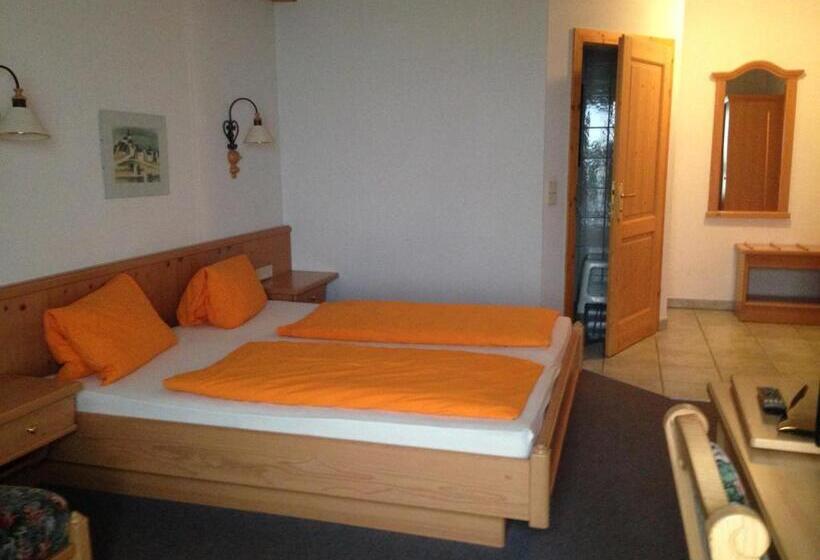 旅馆 Alpengasthof Hoiswirt