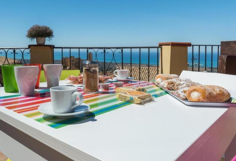 تختخواب و صبحانه La Terrazza Di Girgenti