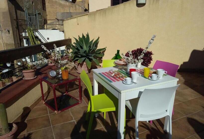 تختخواب و صبحانه La Terrazza Di Girgenti