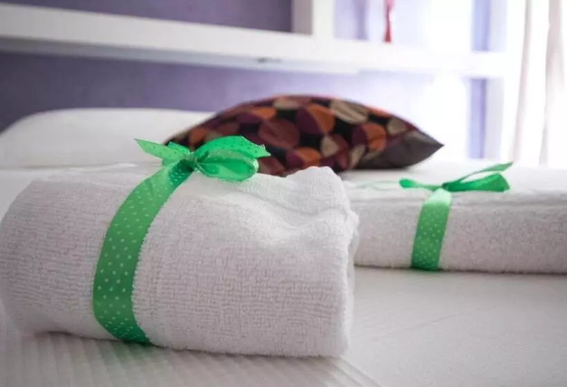 تختخواب و صبحانه La Terrazza Di Girgenti