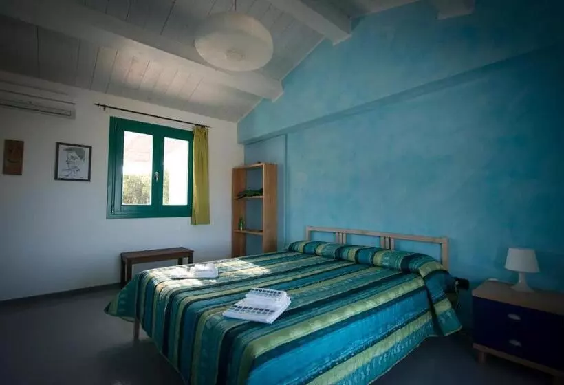 هتل Agriturismo La Tana Di Lu Maccioni