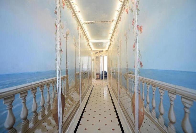 بنسيون Opera Arte Rooms