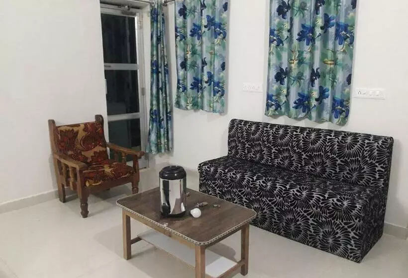 ホテル Rajvihar