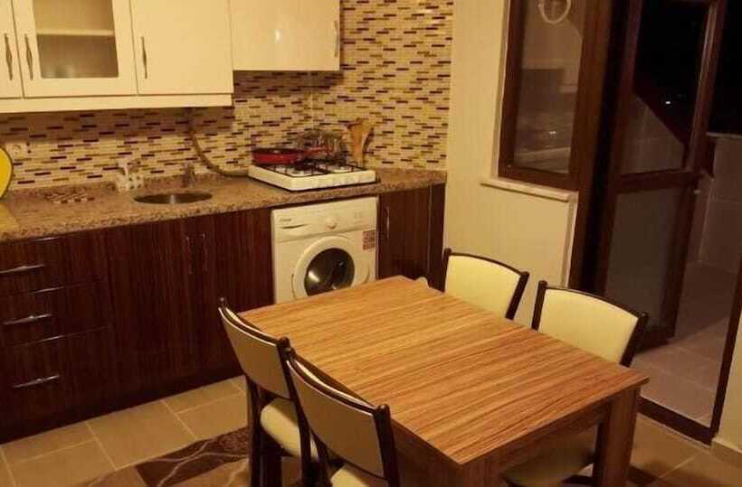 Ahenk Apartment