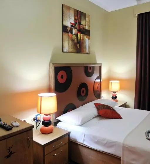 هاستل Culture Crossroads Inn