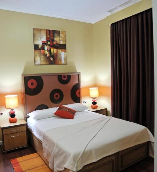 هاستل Culture Crossroads Inn