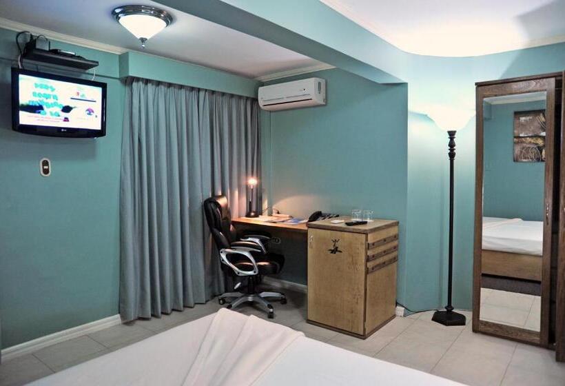 هاستل Culture Crossroads Inn