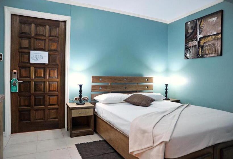 هاستل Culture Crossroads Inn