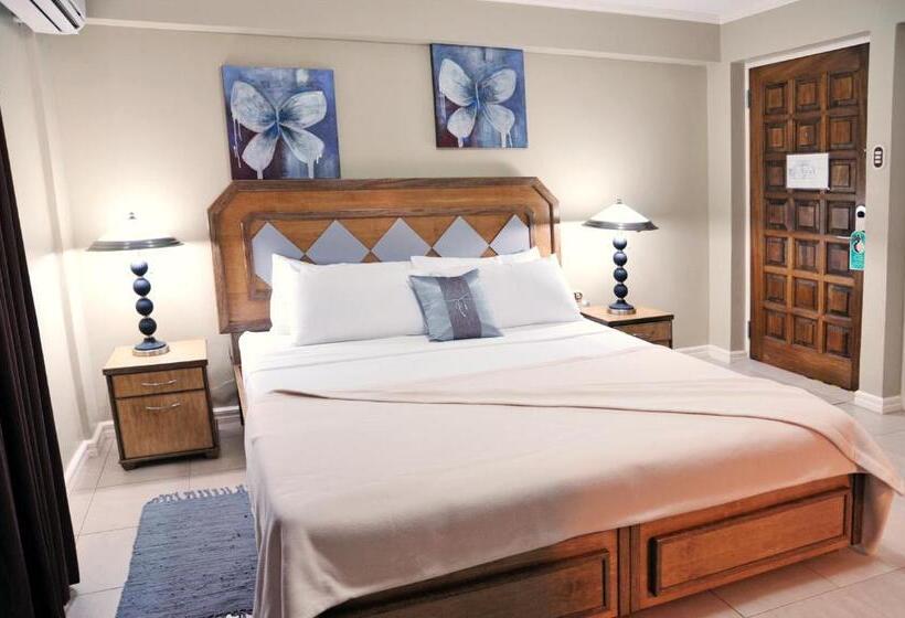 هاستل Culture Crossroads Inn