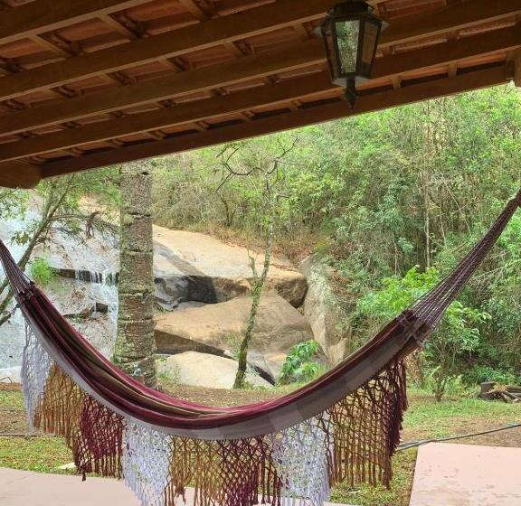 فندق صغير Md Luar Da Montanha