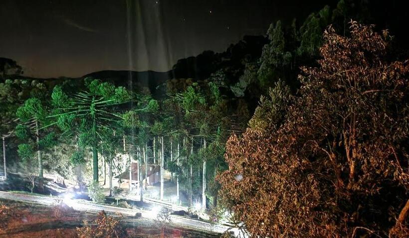 فندق صغير Md Luar Da Montanha