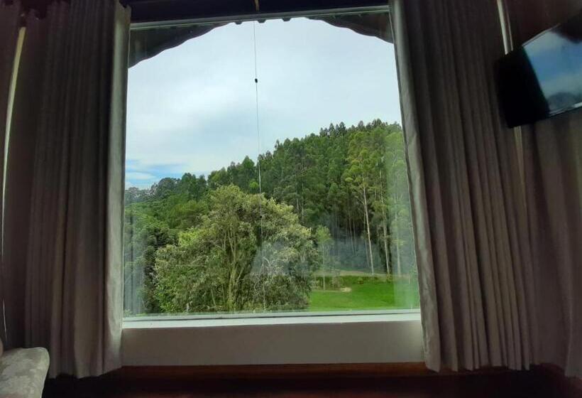 فندق صغير Md Luar Da Montanha