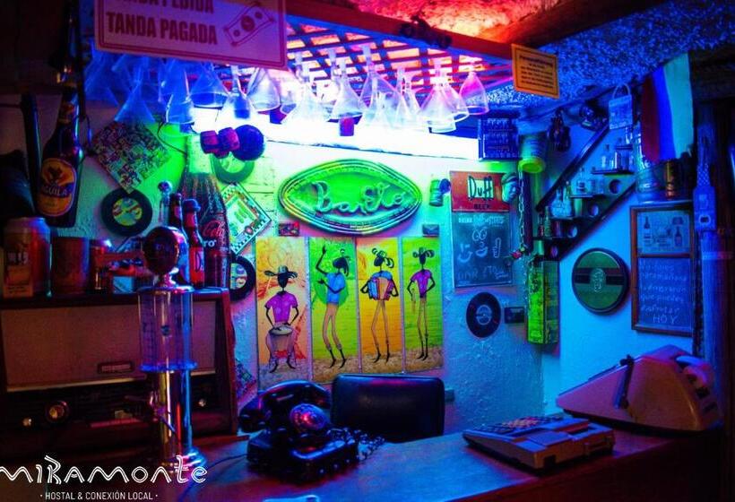 هاستل Miramonte Hostal