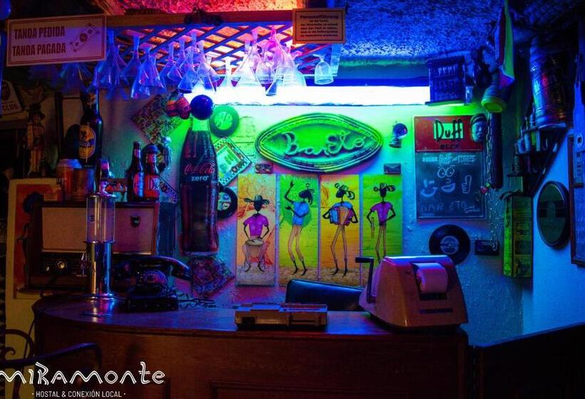 هاستل Miramonte Hostal