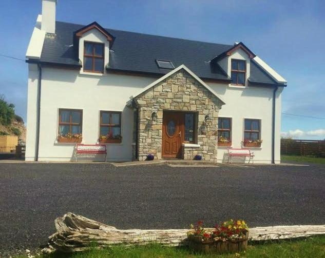 민박 Achill Water S Edge