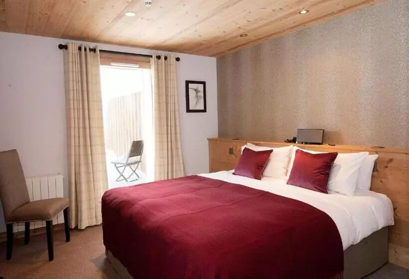 هتل Altitude Lodge