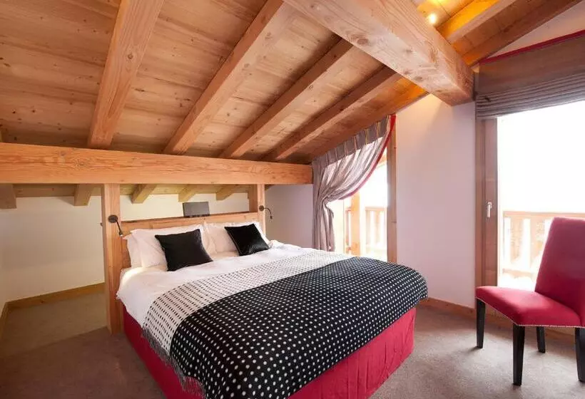 هتل Altitude Lodge