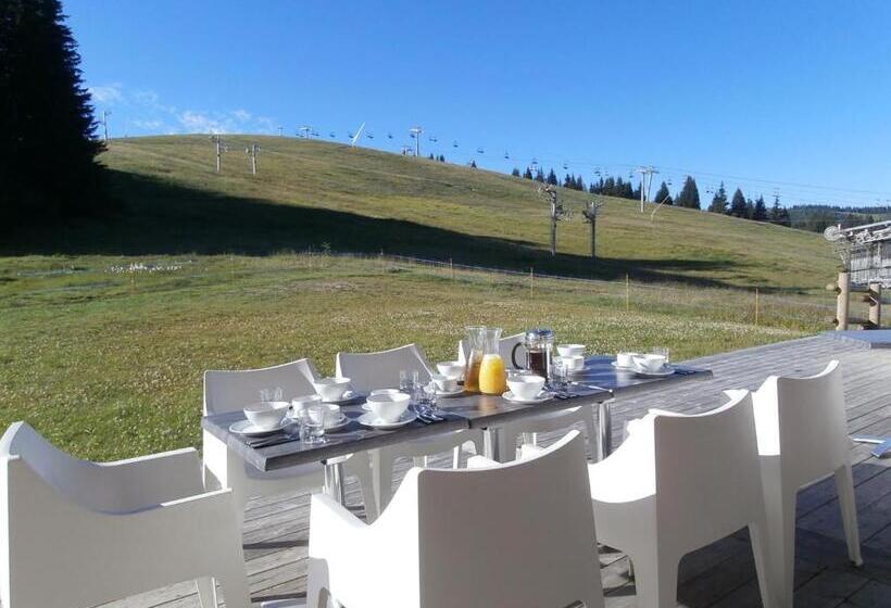 בית מלון כפרי Altitude Lodge