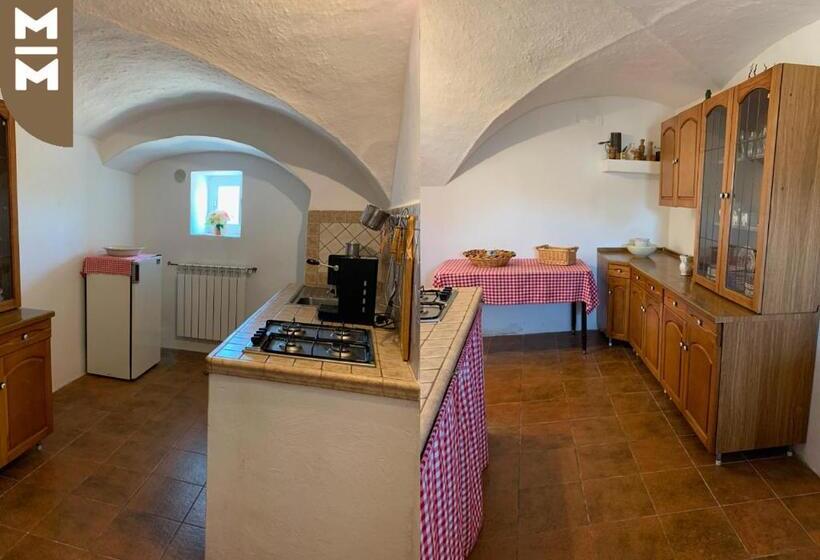 בית מלון כפרי Masseria Mangiato 1557