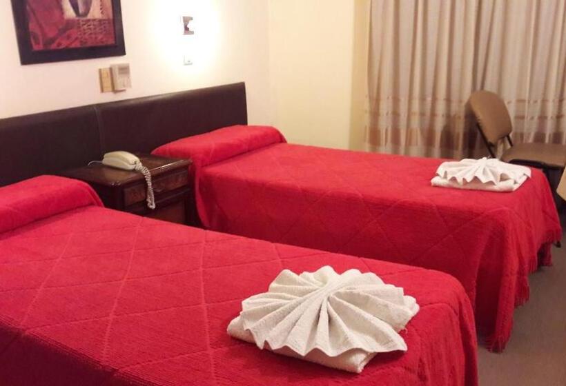 فندق Santa Clara