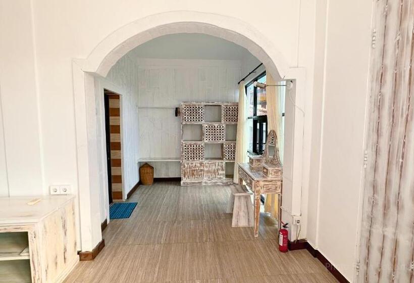 بنسيون Bottelmania