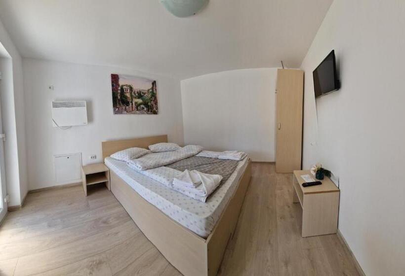 پانسیون Casa Gimi