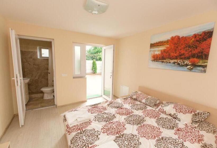 پانسیون Casa Gimi