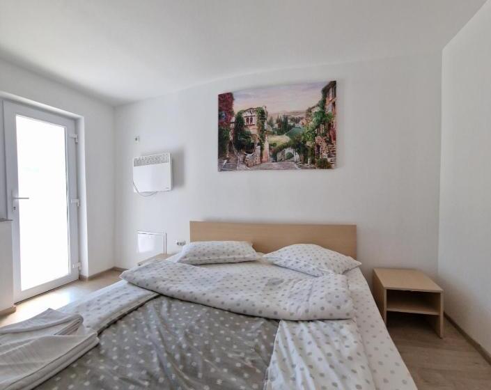 پانسیون Casa Gimi