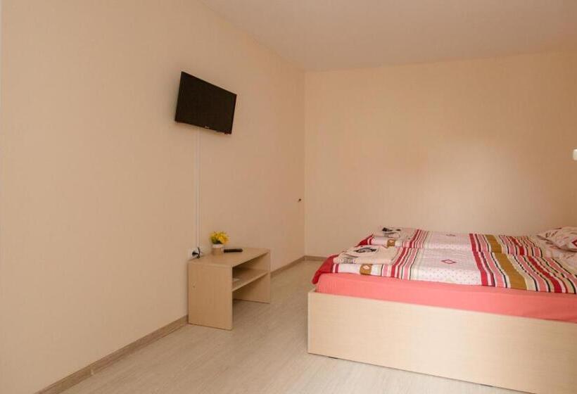 پانسیون Casa Gimi