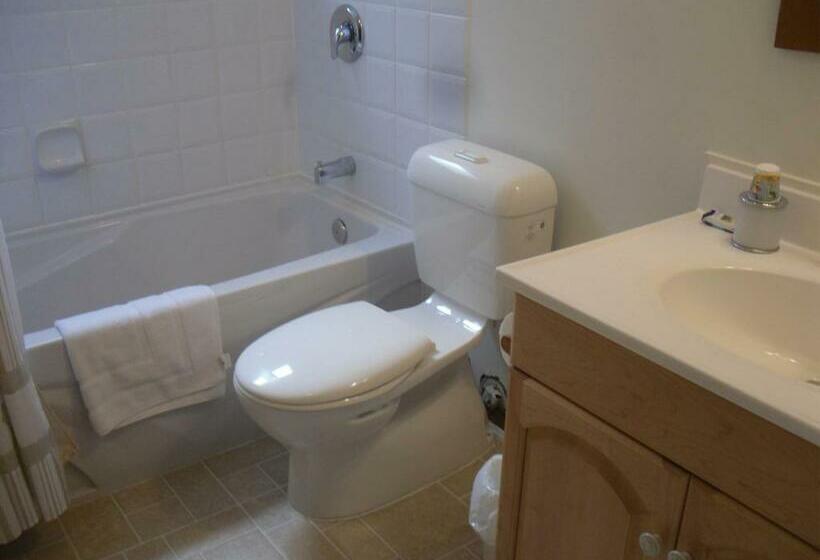 Pensionat Cedar House