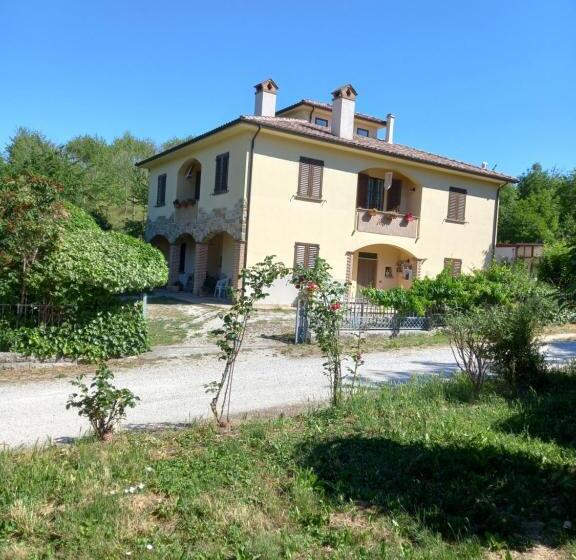 פנסיון Il Castellare