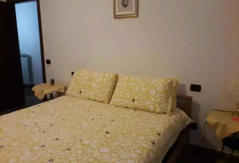 ペンション Il Castellare