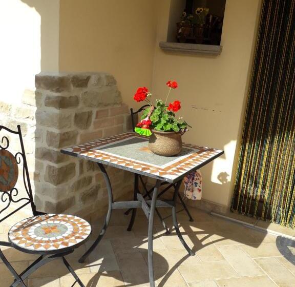 פנסיון Il Castellare