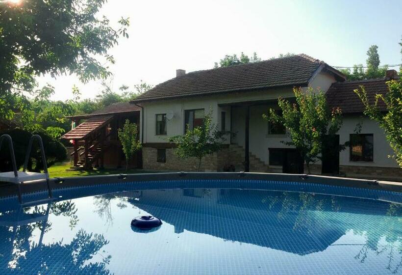 Пансион Krai Potoka