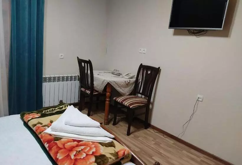 ペンション Nazira & Azizbek 2