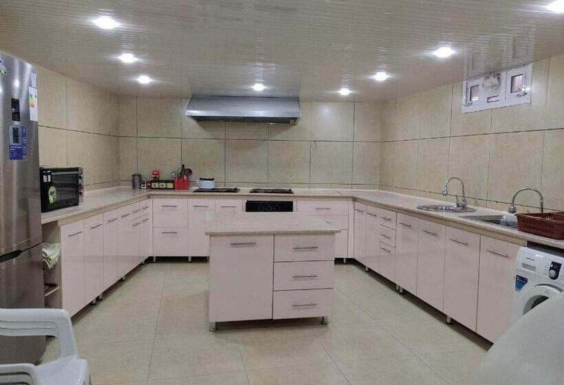 پانسیون Nazira & Azizbek 2