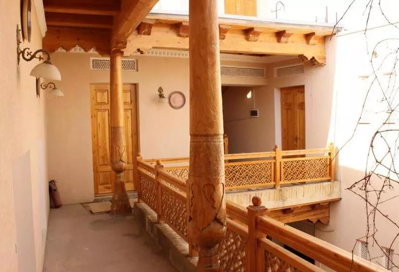 ペンション Nazira & Azizbek 2