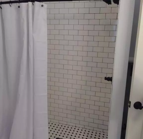 Bed and Breakfast Amber House Inn Of Midtown