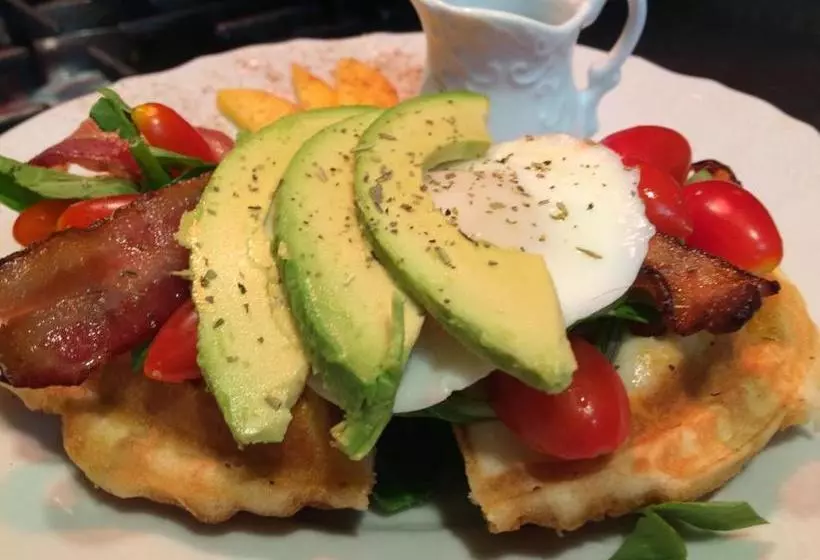 Bed and Breakfast Amber House Inn Of Midtown