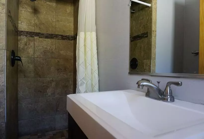 Hotel A&a Lake Tahoe Inn