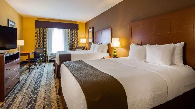 בית מלון כפרי Best Western Plus Tupelo Inn & Suites
