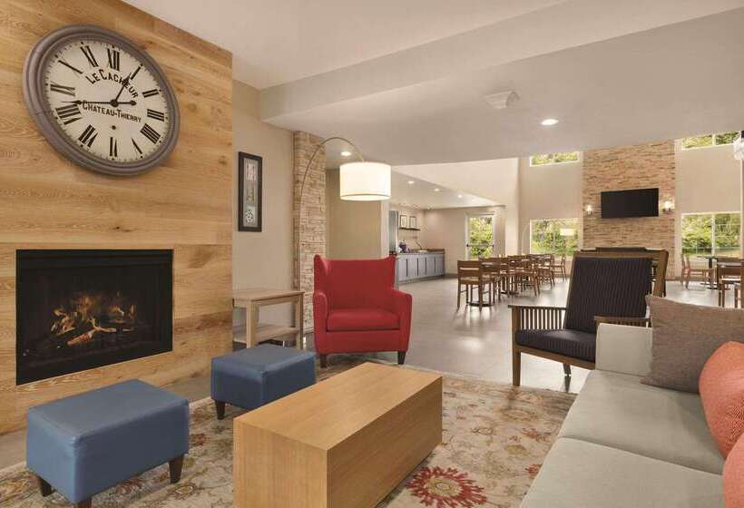 בית מלון כפרי Spark By Hilton Redlands