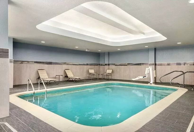 ホテル Courtyard By Marriott Columbia