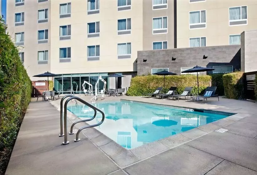 ホテル Courtyard By Marriott San Jose North/ Silicon Valley