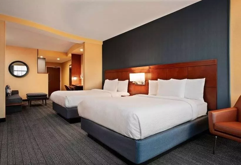ホテル Courtyard By Marriott San Jose North/ Silicon Valley