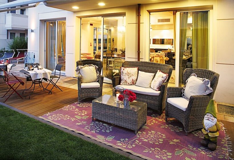 D Place Hotel & Suite