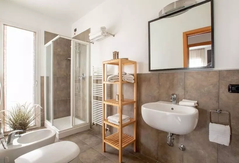 D Place Hotel & Suite